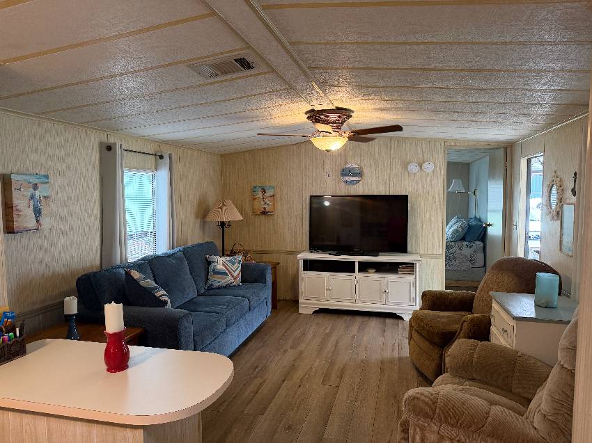 829 Bunker Circle a Winter Haven, FL Mobile or Manufactured Home for Sale